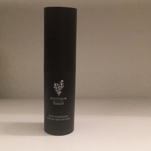 Younique stick foundation in Lace!